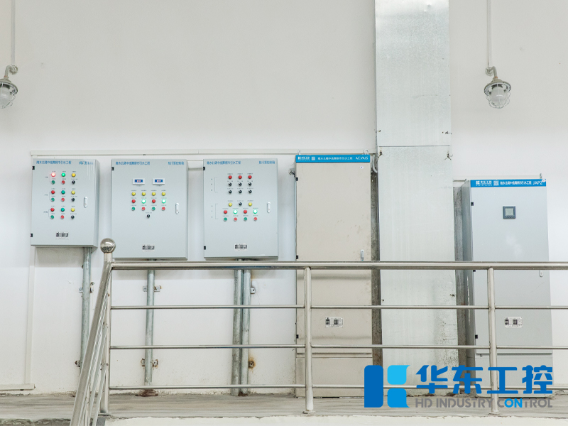 華東工控泵站控制現(xiàn)場
