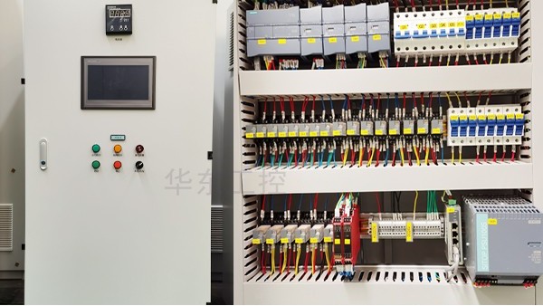 控制柜細節(jié)圖