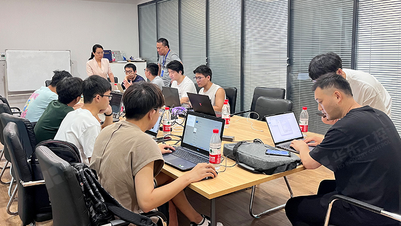 “網(wǎng)絡(luò)協(xié)同制造集成技術(shù)與數(shù)字套件研發(fā)”項(xiàng)目在華東工控啟動(dòng)實(shí)施