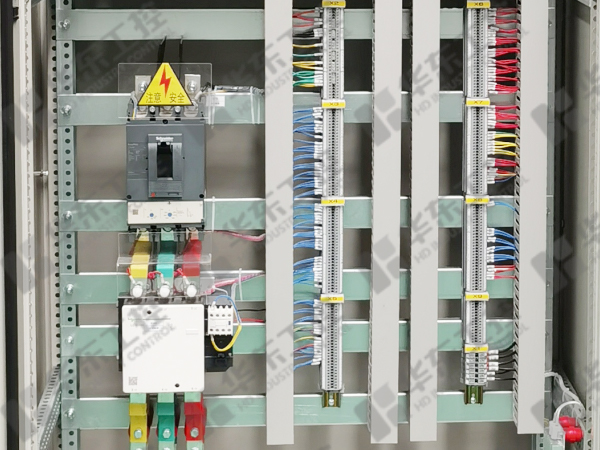 動力配電柜細節