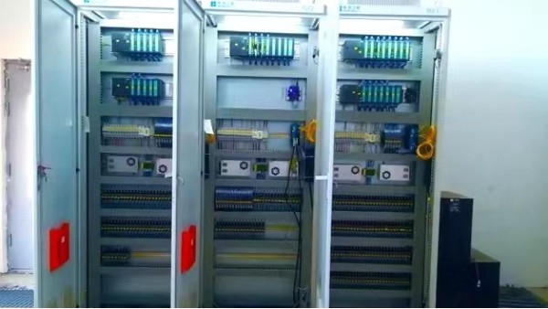 智能遠(yuǎn)程控制柜在泵站中的應(yīng)用