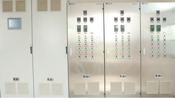 PLC電控柜實(shí)拍